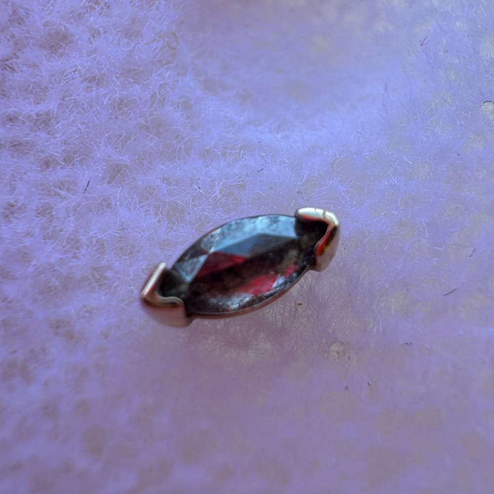 Diamond Press-fit End in Rose Gold from Mettle & Silver - Picture 7 of 8